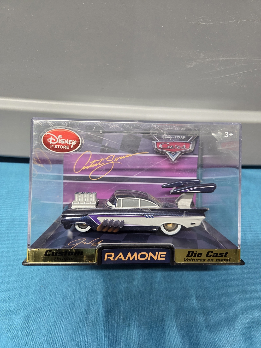 Rare Disney Cars Diecast Ramone 1:43 Scale